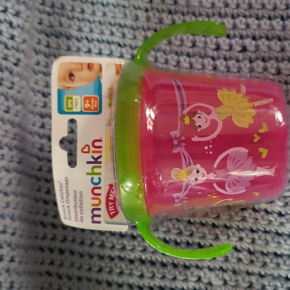 (2) Munchkin Ballerina Snack Catchers - Picture 1 of 3